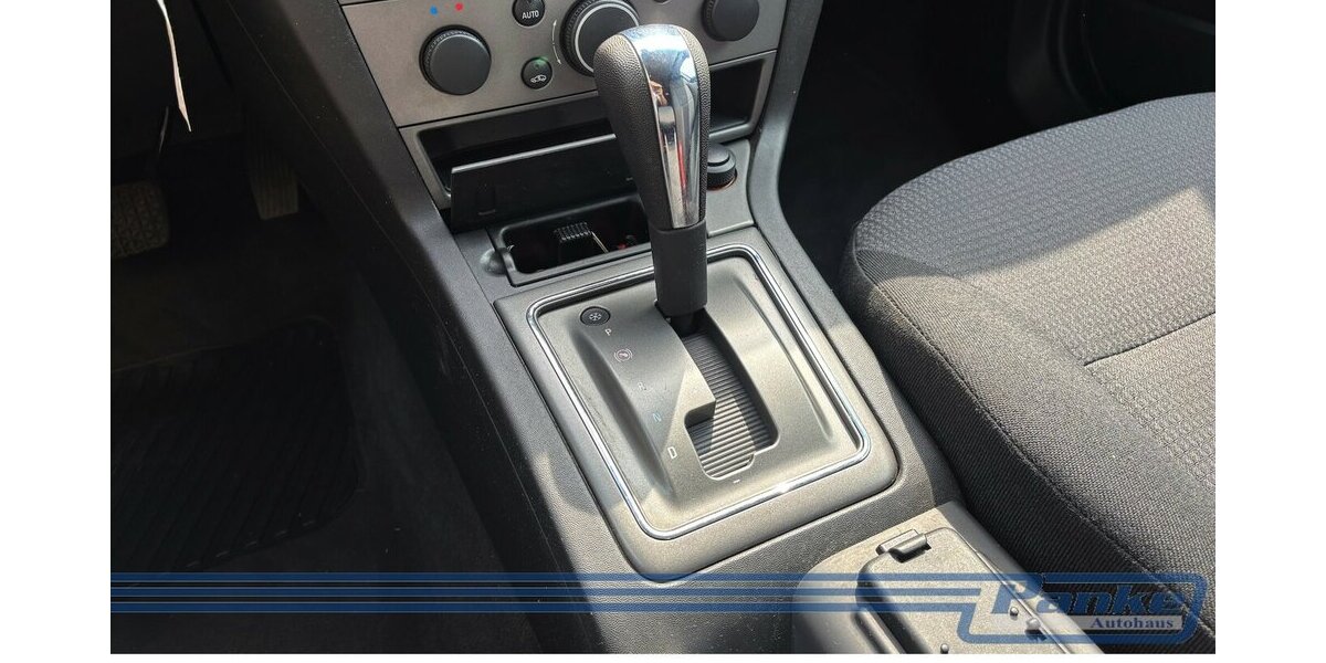 Opel Vectra Edition*Automatik*Xenon*Navi*TÜV09/26* 239.132 km 2.800 &euro; Berlin 13187