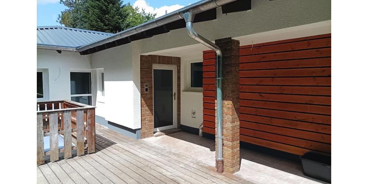 Etagenwohnung Allendorf (Lumda) - 5 Zimmer, 130 m&sup2;, 1.280&euro; | Angebot:25570857