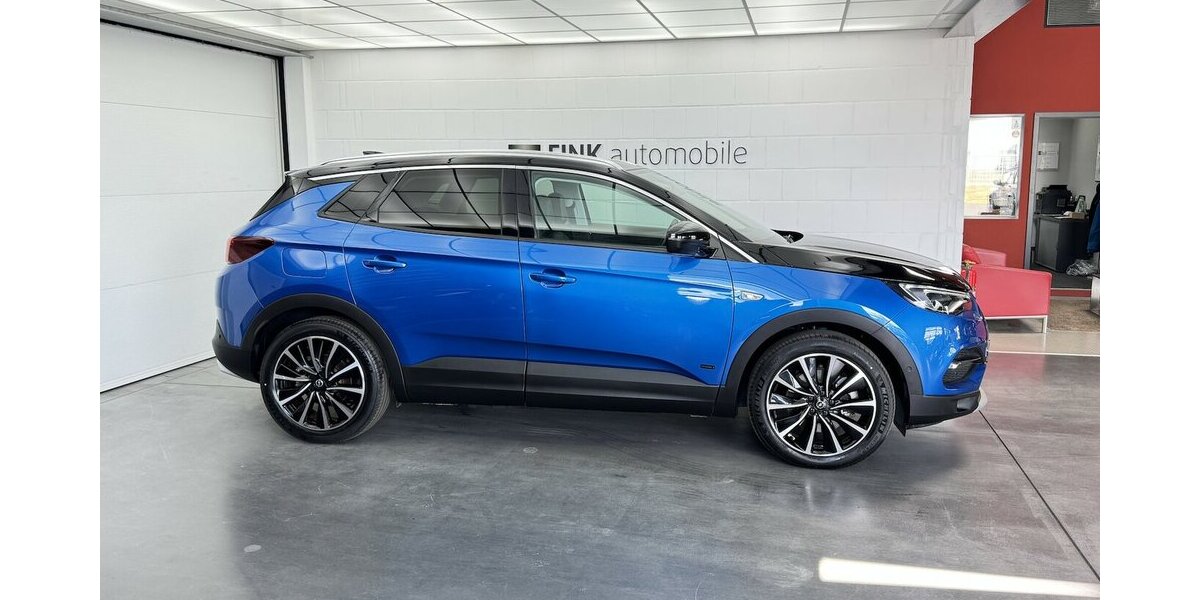 Opel Grandland 1.6 Ultimate Plug-in-Hybrid 4 Kamera 28.595 km 20.760 &euro; Lich 35423