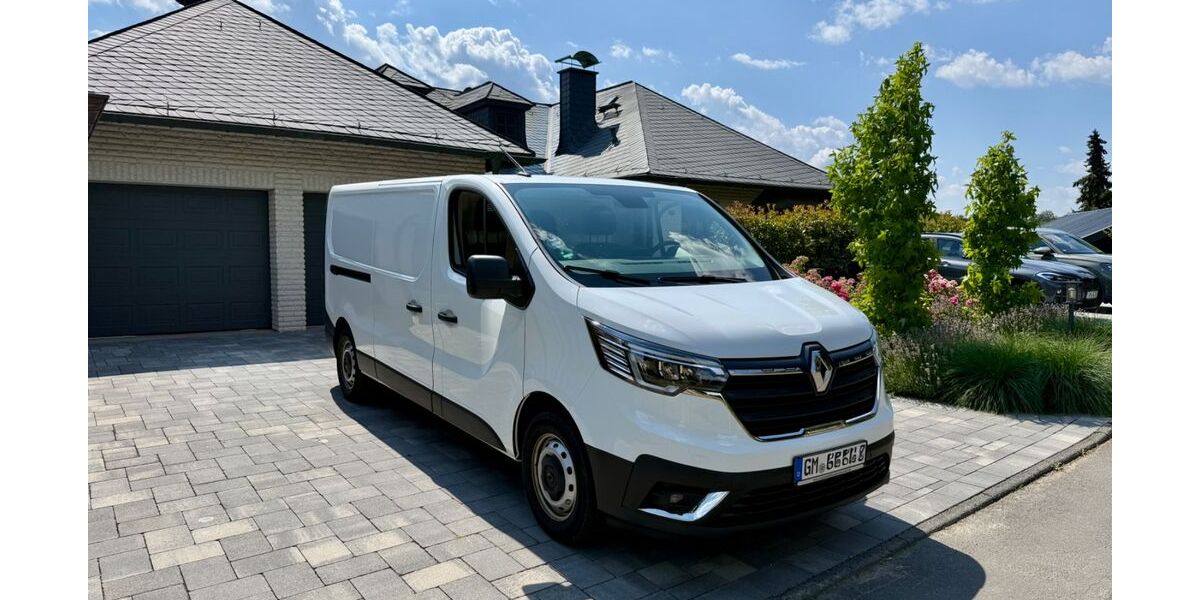 Renault Trafic 11.000 km 24.900 &euro; Reichshof 51580