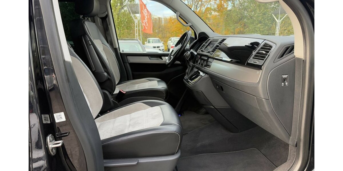 VW T6 Multivan GENERATION SIX/4x4/KAMERA/7-SITZER 231.260 km 24.900 &euro; Villingen-Schwenningen 78054