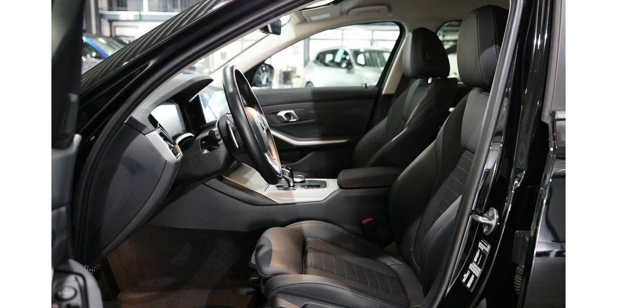 BMW 320d Touring SPORT / LIVE-COCKPIT-PRO / LEDER 138.000 km 21.444 &euro; Hamm 59077