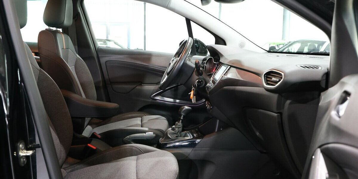 Opel Crossland T ELEGANCE / LED, LEDER, NAVI+KAMERA 27.000 km 14.331 &euro; Hamm 59077