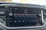 VW T-Roc IQ.DRIVE LED Navi PDC SHZ 127.074 km 16.900 &euro; Mainz 55122