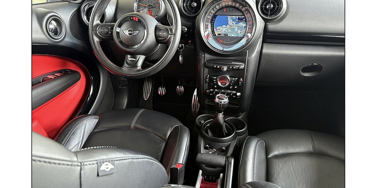 Mini John Cooper Works Countryman All4 Pano Temp Ass 150.000 km 13.690 &euro; Stade 21682