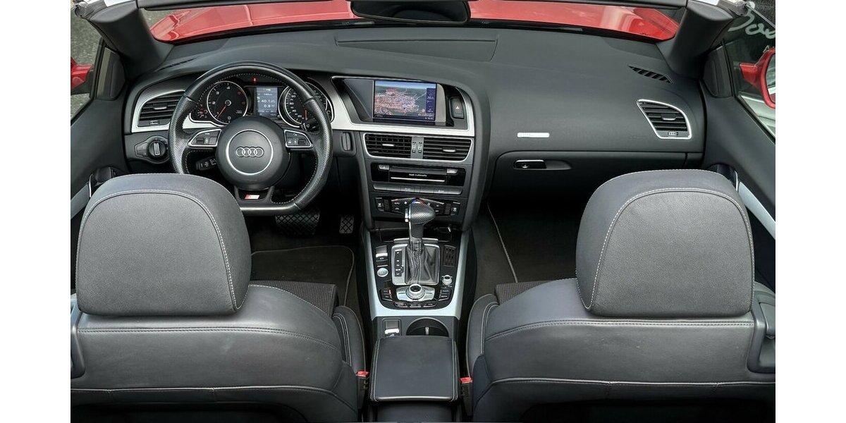Audi A5 2.0 TDI Cabriolet S-Line XENON/NAVI/1.HAND 121.753 km 15.900 &euro; Villingen-Schwenningen 78054