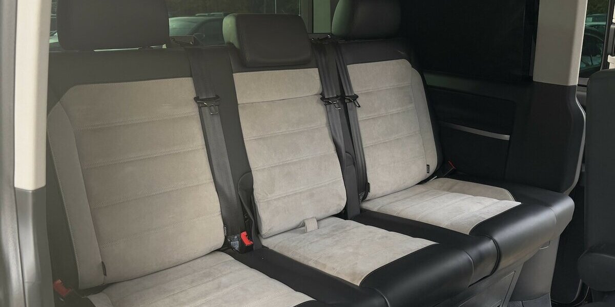 VW T6 Multivan GENERATION SIX/4x4/KAMERA/7-SITZER 231.260 km 24.900 &euro; Villingen-Schwenningen 78054