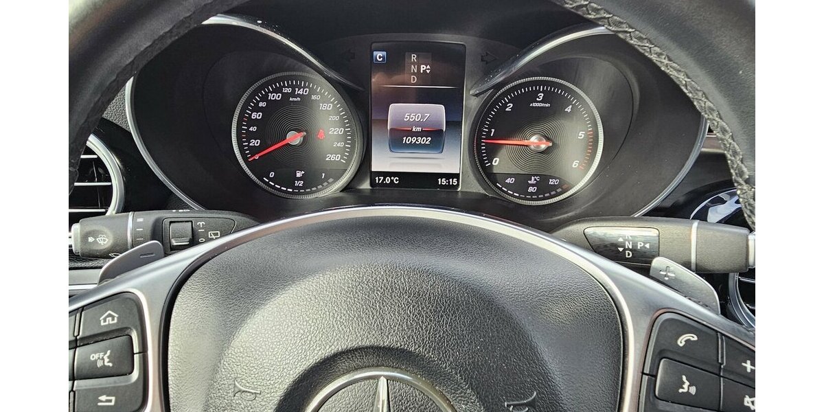 Mercedes-Benz GLC 250 d 4M AMG Line LED NAVI KAMERA TEILLEDER 109.490 km 29.490 &euro; Löhne 32584