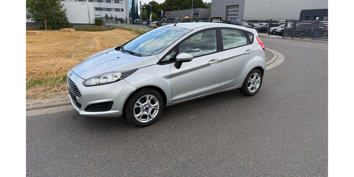 Ford Fiesta 34.951 km 6.200 &euro; Übach-Palenberg 52531