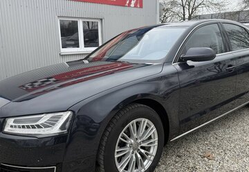Audi A8 4.2 TDI EXCLUSIVE MATRIX 360°KAMERA MASSAGE 173.600 km 25.980 &euro; Altdorf 84032