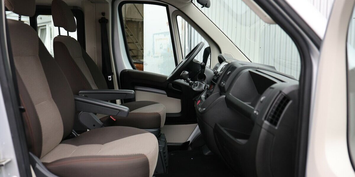 Fiat Ducato 2.3 140 MJT L2H2 / 9-SITZER / ROLLSTUHL 17.000 km 33.333 &euro; Hamm 59077