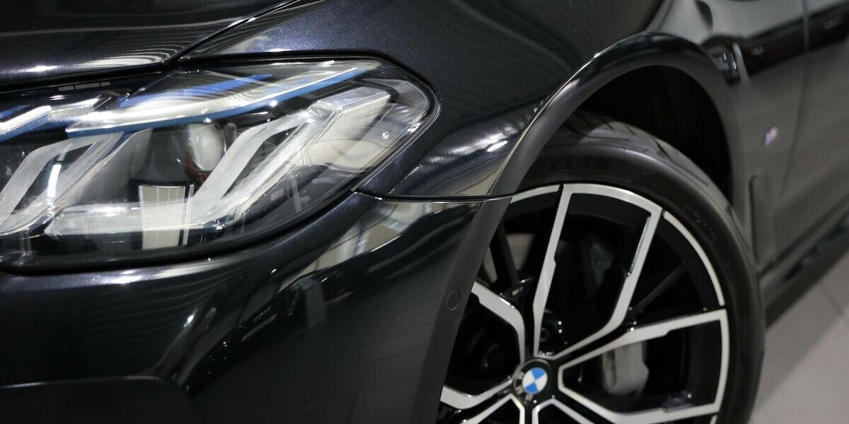 BMW 530d xDrive M-SPORT / SCHIEBEDACH,LASER,H/K,HUD 154.000 km 35.555 &euro; Hamm 59077