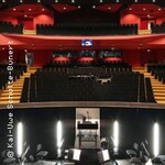 Poesie der Gegensätze / PREMIERE