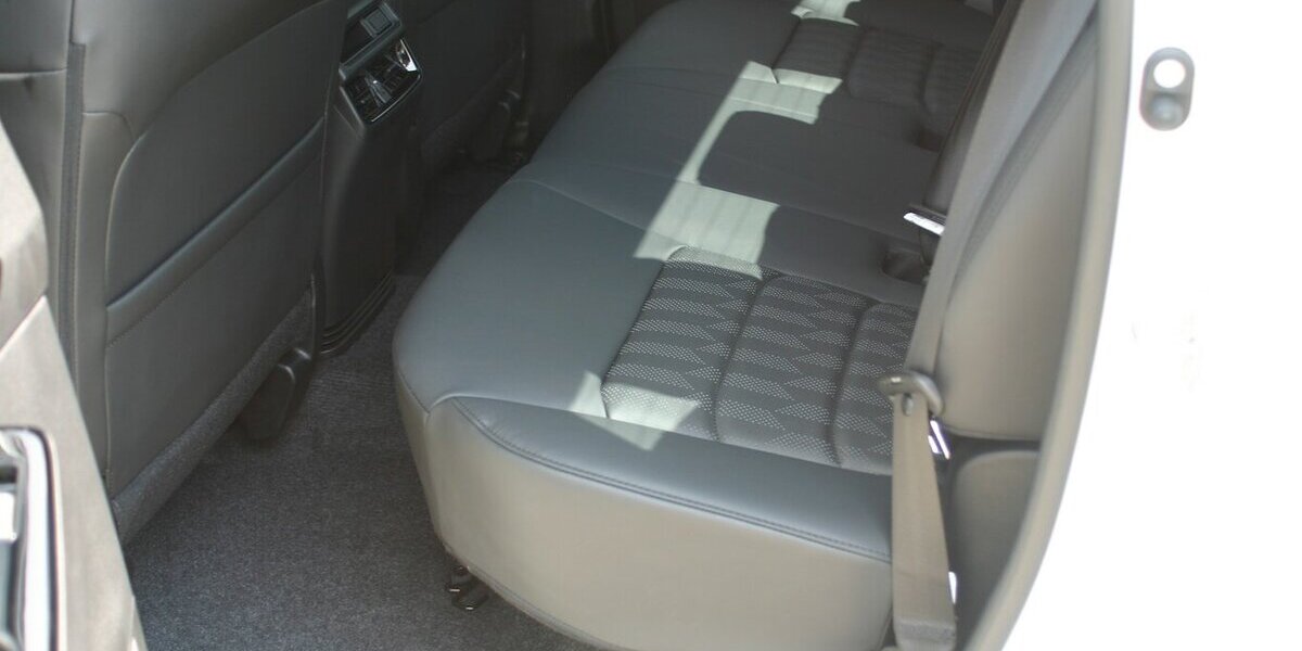 Isuzu D-Max Double Cab 4x4 V-CROSS Automatik|Diff 1.500 km 55.890 &euro; Wermelskirchen 42929