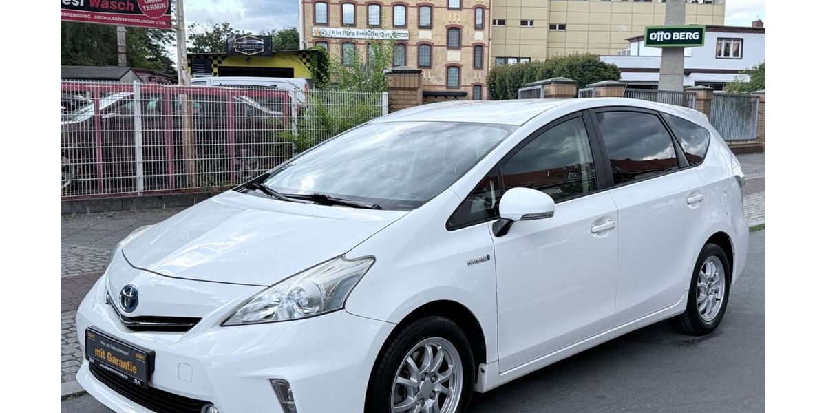 Toyota Prius+ 111.987 km 16.980 &euro; BERLIN 13409