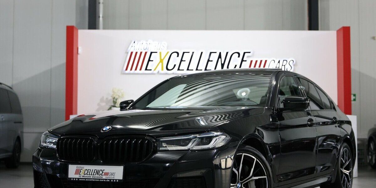 BMW 530d xDrive M-SPORT / SCHIEBEDACH,LASER,H/K,HUD 154.000 km 35.555 &euro; Hamm 59077