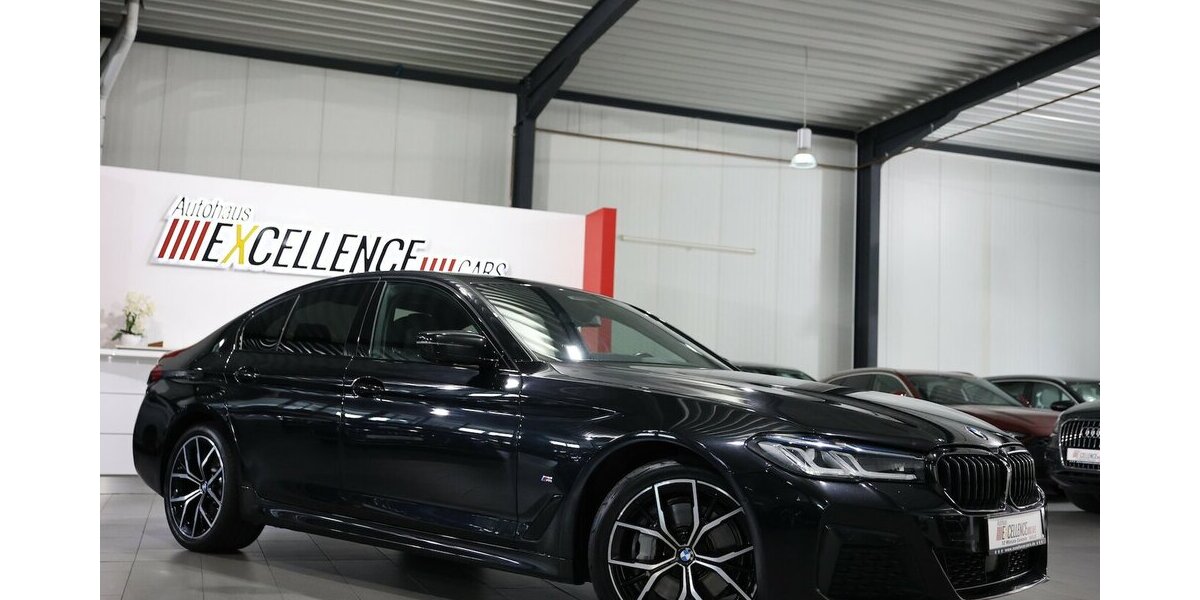 BMW 530d xDrive M-SPORT / SCHIEBEDACH,LASER,H/K,HUD 154.000 km 35.555 &euro; Hamm 59077