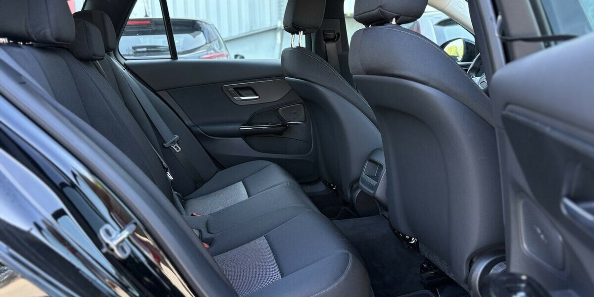 Mercedes-Benz C 200 T CDI BUSINESS/NAVI/KAMERA/DAB/SHZ/1.HAND 109.121 km 23.900 &euro; Villingen-Schwenningen 78054