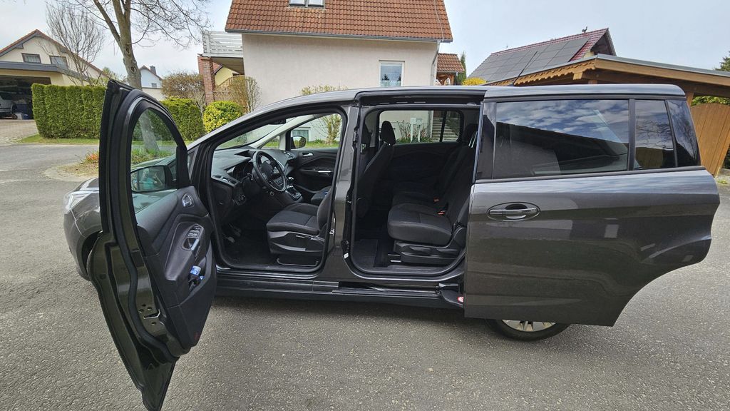 Ford Grand C-Max 79.320 km 9.599 &euro; Schöpstal 02829