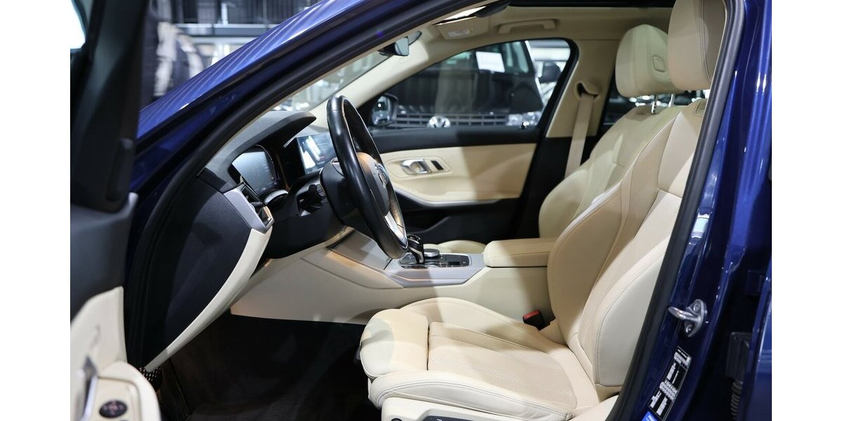 BMW 320d Touring SPORT BLUE & BEIGE / PANORAMA, LED 115.000 km 23.221 &euro; Hamm 59077