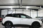 Peugeot 3008 BLUE-HDI GT-SPORT / WHITE & BLACK / SCHÖN 56.000 km 21.777 &euro; Hamm 59077