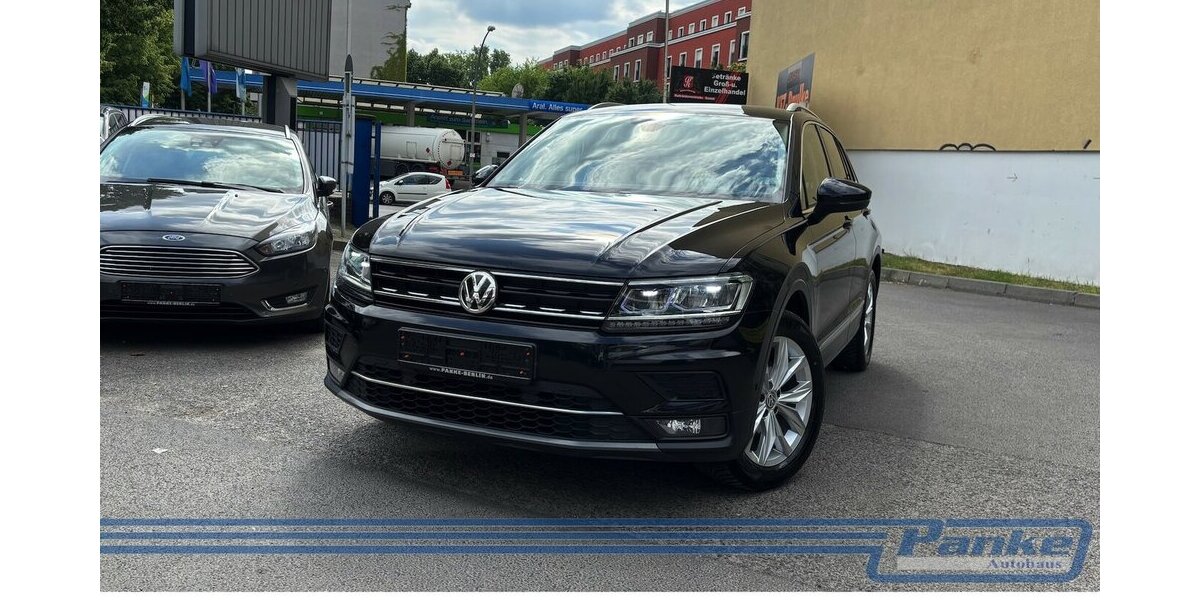 VW Tiguan Highline BMT 2.0 DSG*AHK*LED*RFK*ACC*CarP 160.966 km 18.990 &euro; Berlin 13187