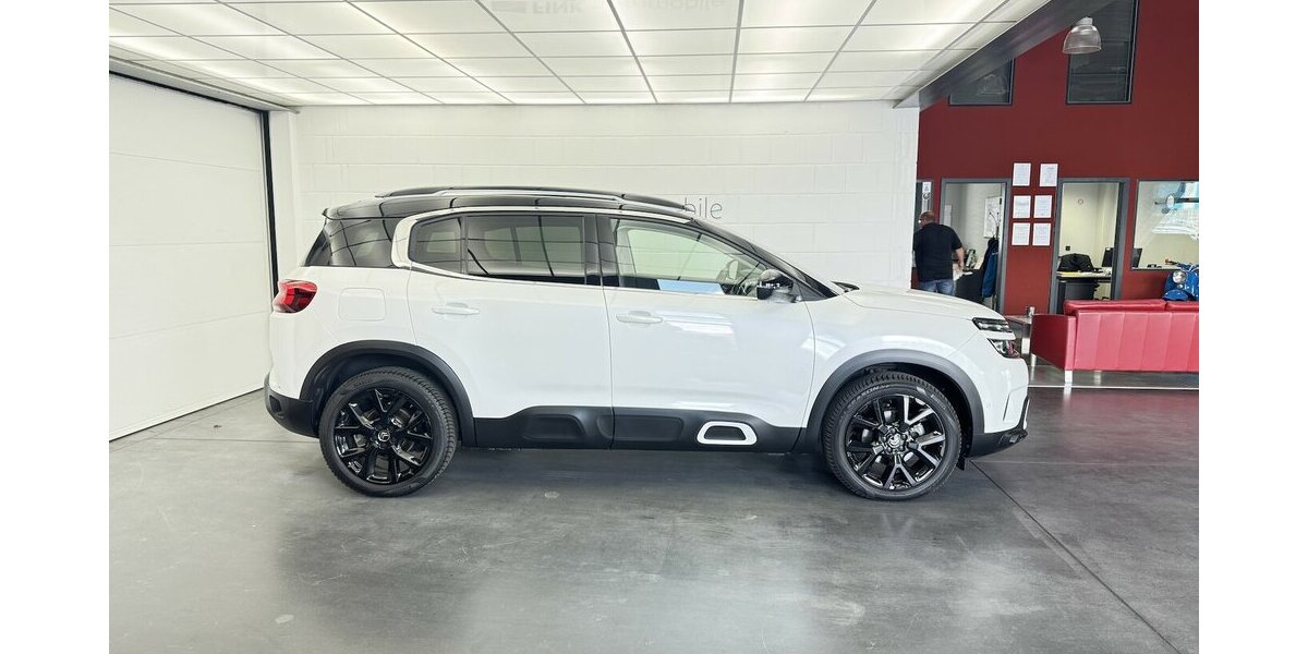 Citroen C5 Aircross 130 EAT 8 Shine Pack Panoramadach 27.120 km 18.760 &euro; Lich 35423