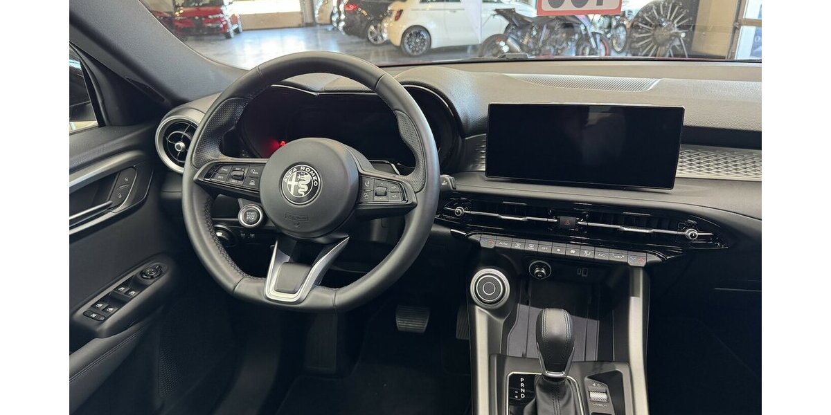 Alfa Romeo Tonale 1.6 VGT-D Sprint ACC Sitzheizung 12.300 km 20.740 &euro; Lich 35423