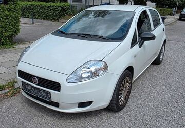 Fiat Punto 98.628 km 2.900 &euro; München 80922
