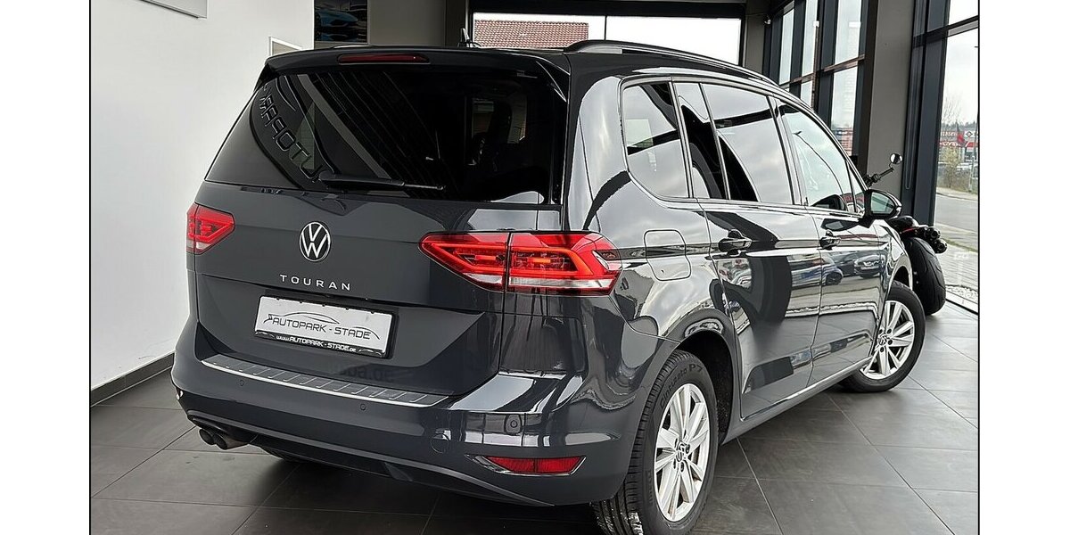 VW Touran 2.0 TDI DSG Pano Kamera ACC LED Massage 139.900 km 19.999 &euro; Stade 21682