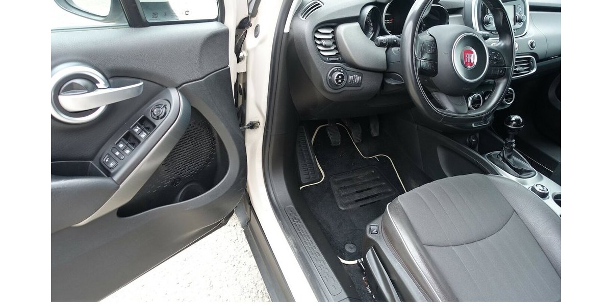 Fiat 500X Cross Plus Allrad Kamera PDC Alu 18´´ 214.000 km 7.950 &euro; Neumarkt/OPf 92318
