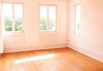 Wohnung Tübingen - 5 Zimmer, 118 m&sup2;, 345&euro; | Angebot:27310418