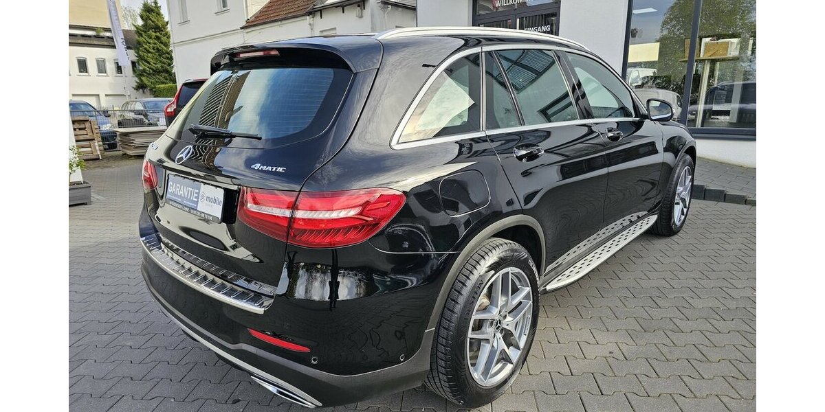 Mercedes-Benz GLC 250 d 4M AMG Line LED NAVI KAMERA TEILLEDER 109.490 km 29.490 &euro; Löhne 32584