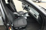 BMW 320D WM26: AHK ADVANTAGE/COMFORTPAKET 17ZOLL LMF 179.895 km 6.908 &euro; Köln 50858