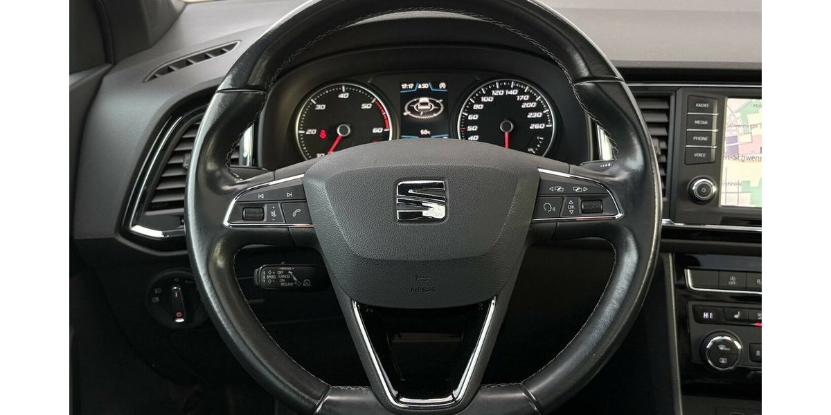 Seat Ateca Xcellence 4Drive 360°/PANO/STANDHZ/DAB/ACC 121.775 km 16.900 &euro; Villingen-Schwenningen 78054