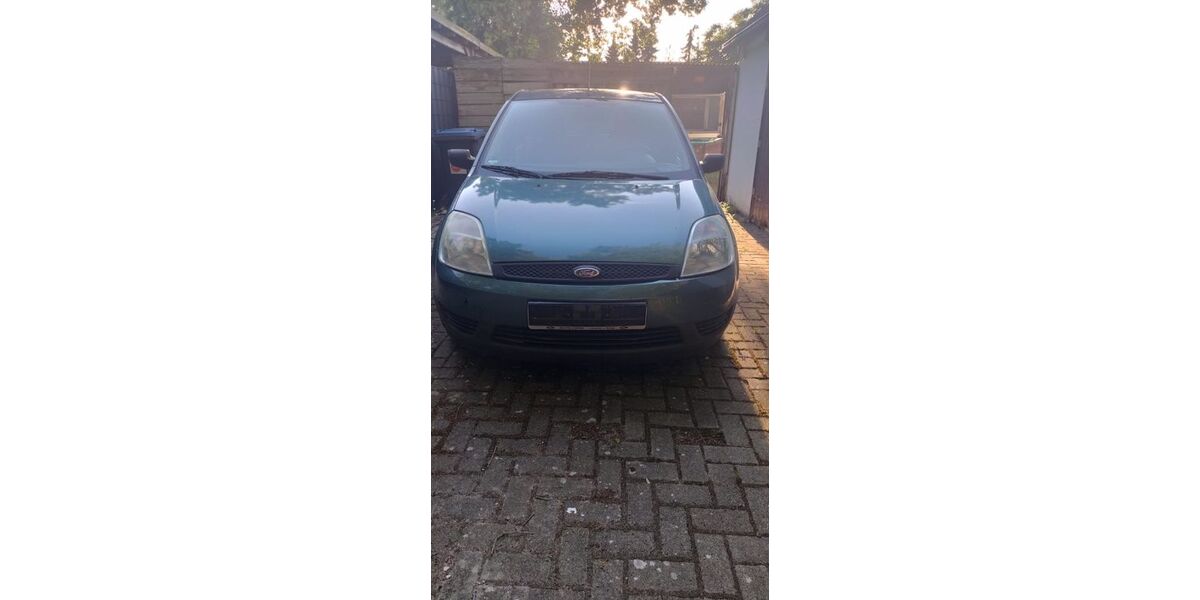 Ford Fiesta 239.129 km 899 &euro; Celle 29925