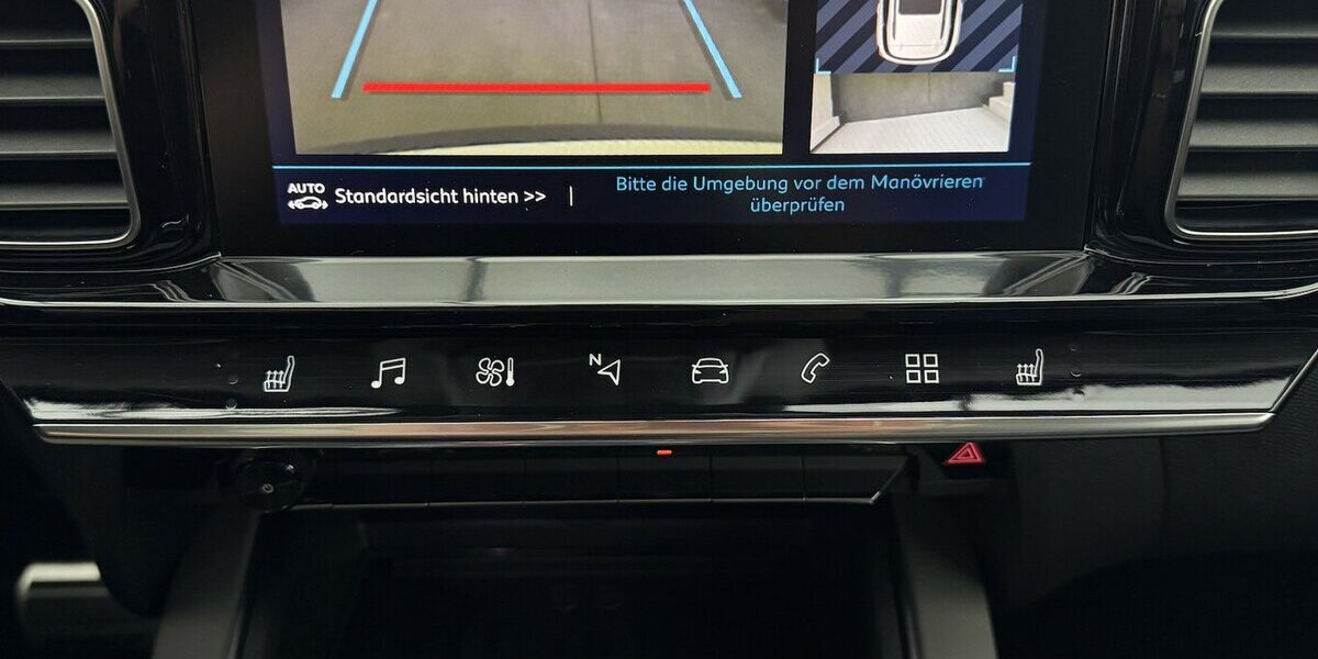 Citroen C5 Aircross 130 EAT 8 Shine Pack Panoramadach 27.120 km 18.760 &euro; Lich 35423