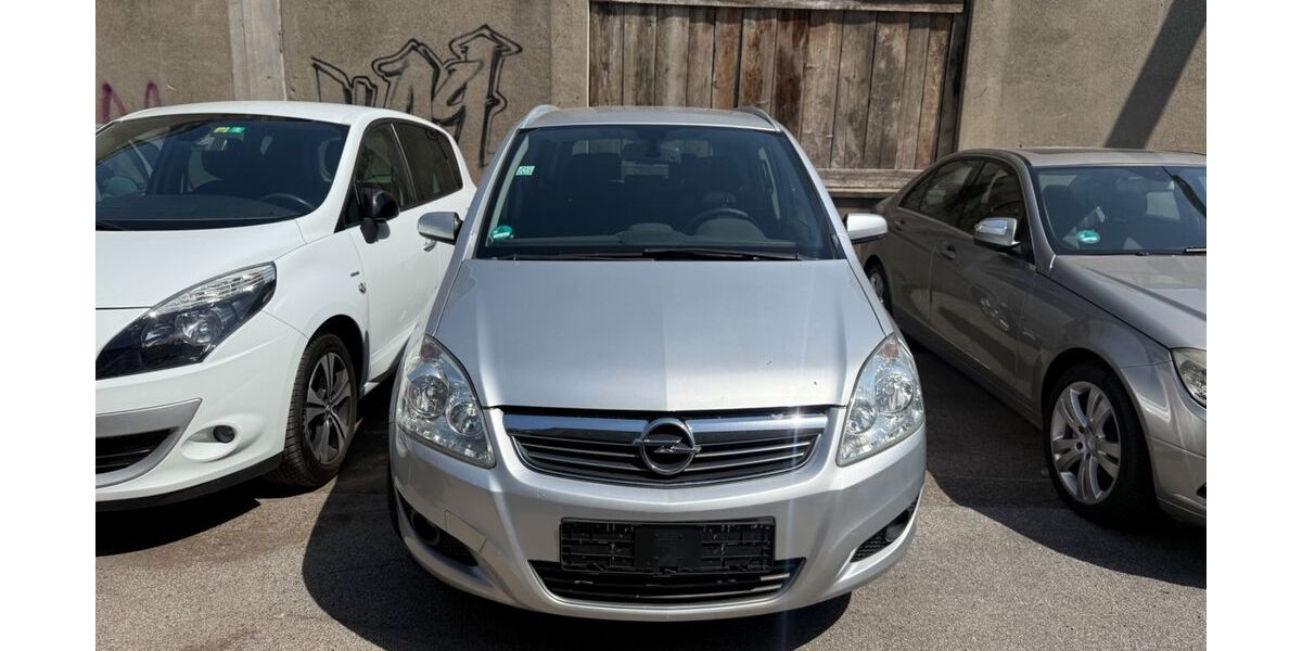 Opel Zafira 192.000 km 1.990 &euro; Essen 45143