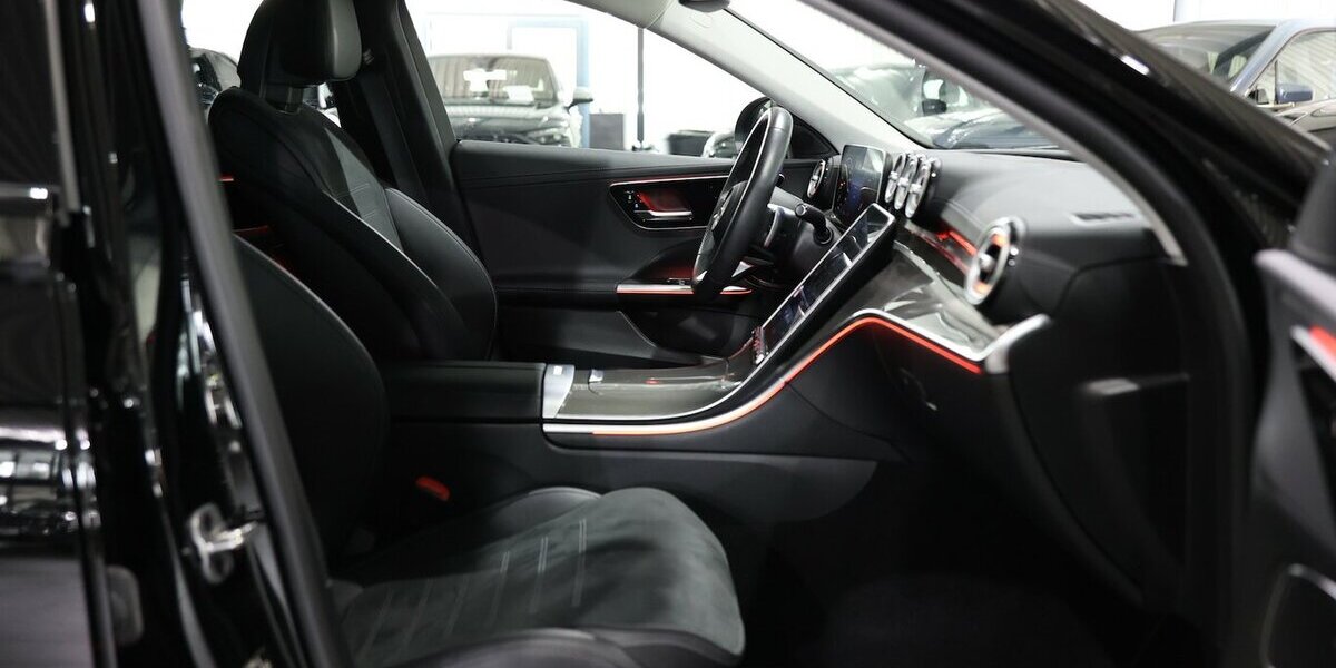 Mercedes-Benz C 220 d T AMG-LINE SPORT NIGHT / LASER / TOP / 46.000 km 34.991 &euro; Hamm 59077