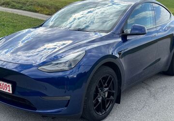 Tesla Model Y 74.000 km 31.900 &euro; Außernzell 94532