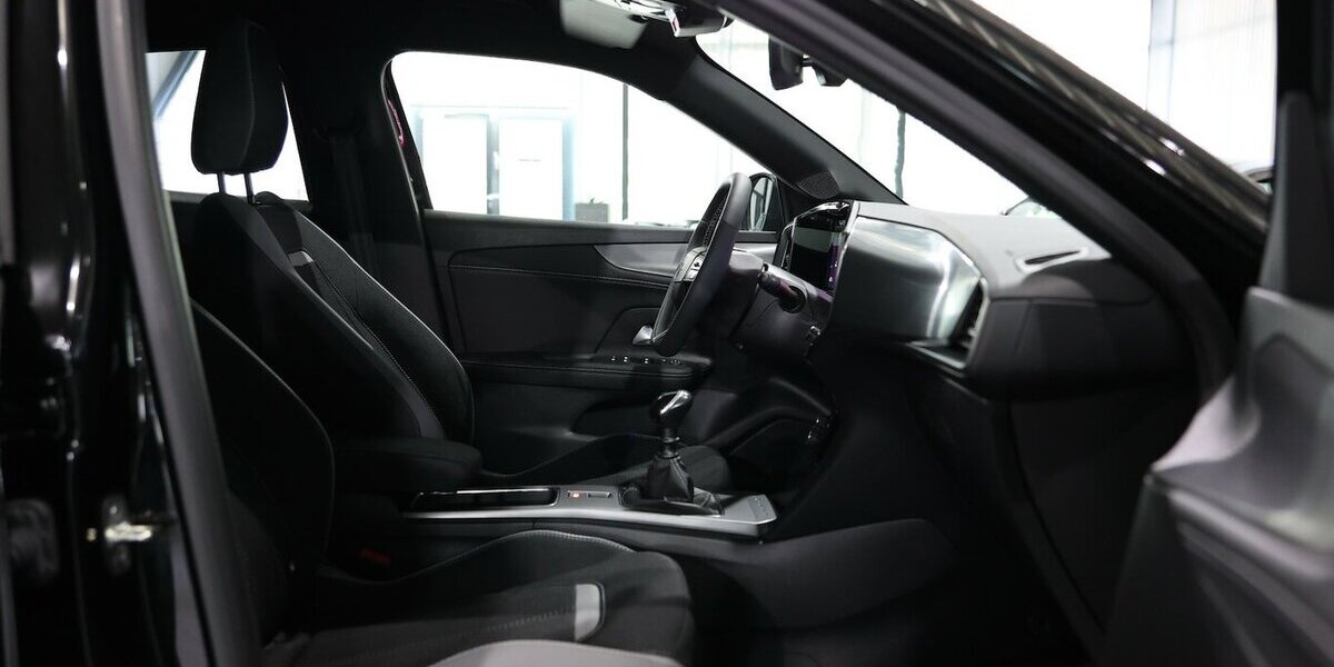 Opel Mokka 1.2 T GS-LINE SPORT ULTIMATE / GREY+BLACK 14.000 km 20.444 &euro; Hamm 59077