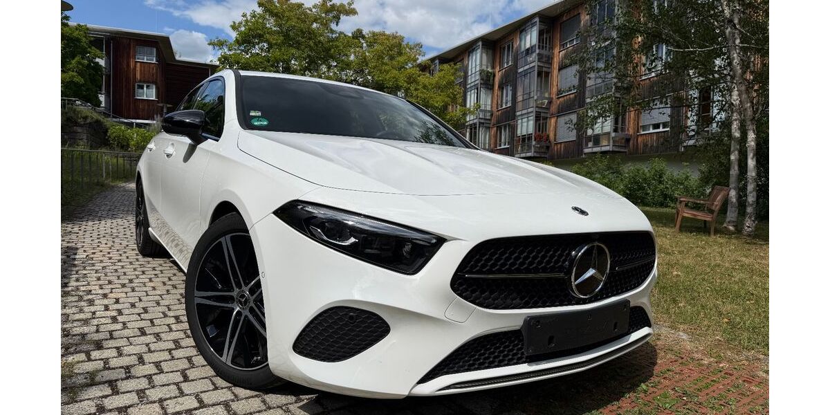 Mercedes-Benz A 180 20.933 km 25.900 &euro; Stuttgart 70565