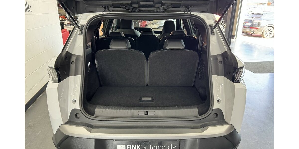 Peugeot 5008 145 Mild Hybrid Allure7 Sitzer LED CAM 18.200 km 27.820 &euro; Lich 35423