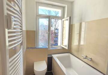 Wohnung Limbach-Oberfrohna Oberfrohna - 5 Zimmer, 130 m&sup2;, 850&euro; | Angebot:24772806