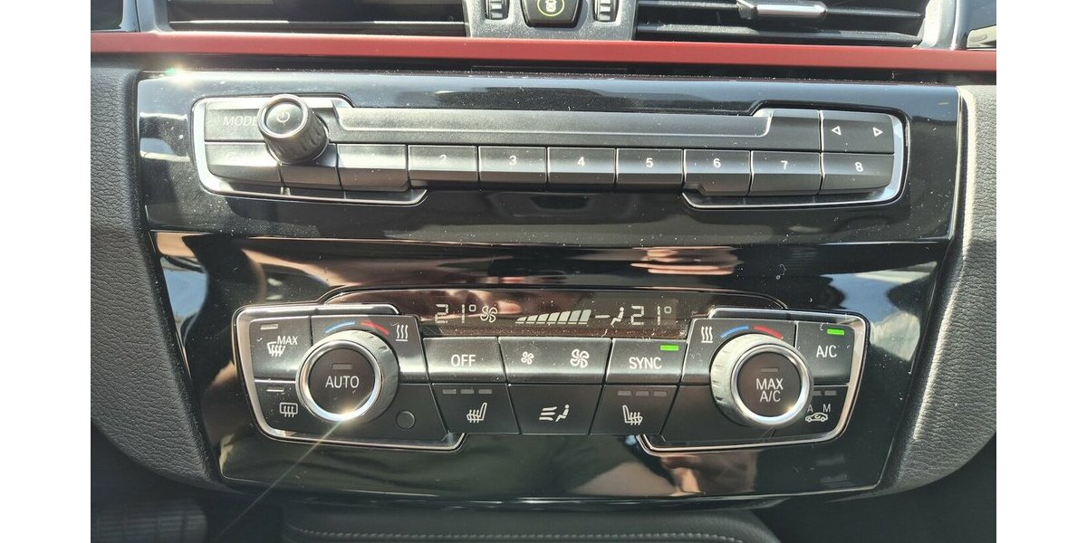 BMW X1 xDrive 18 d Panoramadach, LED, Navigation 112.150 km 17.390 &euro; Rodgau 63110
