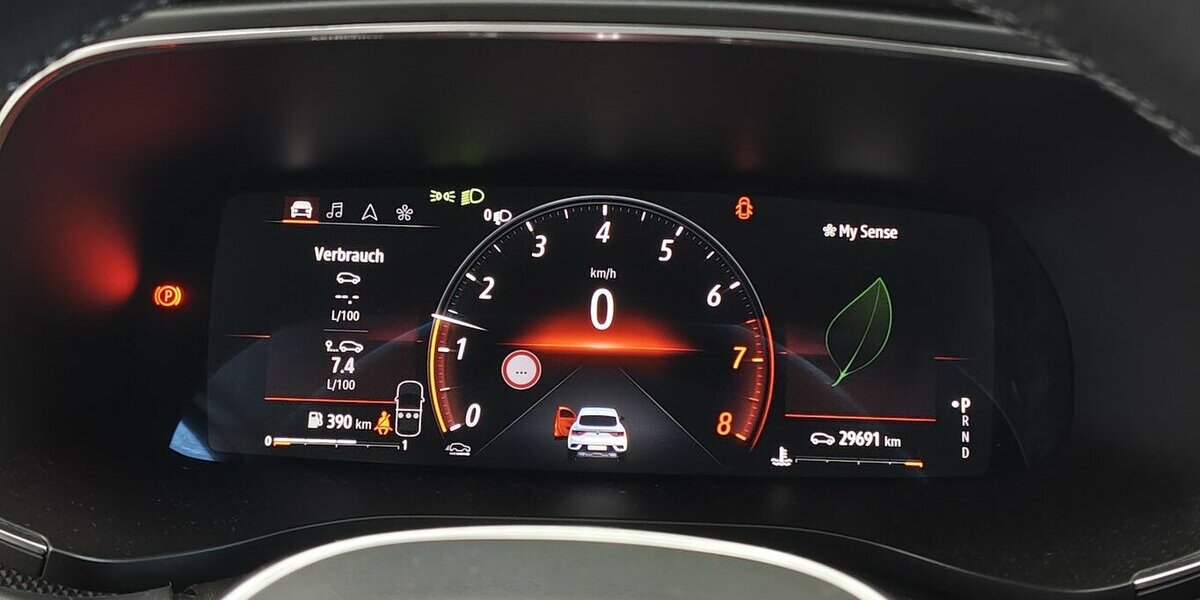Renault Arkana Mild Hybrid TCe 140 EDC Techno Kamera 29.999 km 19.999 &euro; Lich 35423