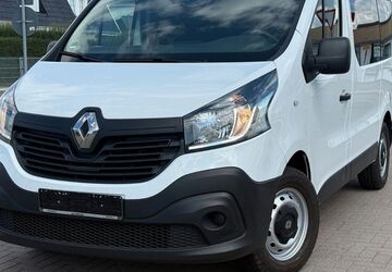 Renault Trafic 232.771 km 9.999 &euro; Tessin 18195