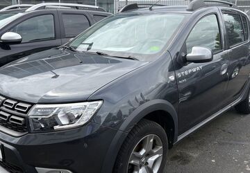 Dacia Sandero 82.050 km 7.777 &euro; Gosen 15537