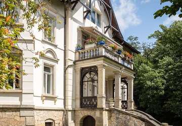 Wohnung Radebeul - 5 Zimmer, 208 m&sup2;, 2.145&euro; | Angebot:27000250