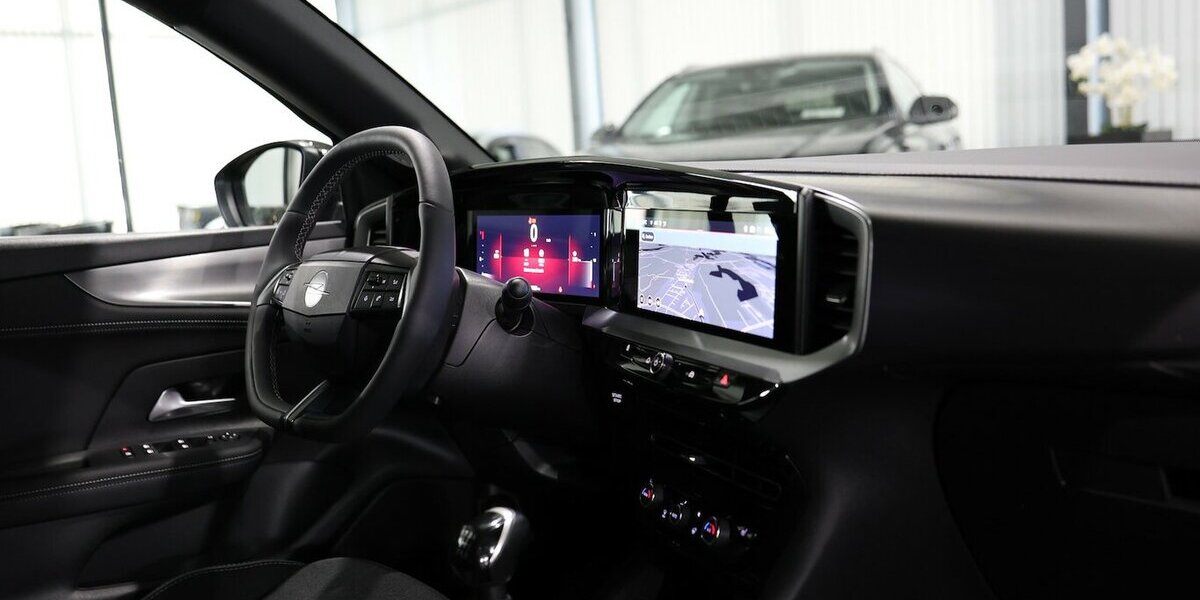 Opel Mokka 1.2 T GS-LINE SPORT ULTIMATE / GREY+BLACK 14.000 km 20.444 &euro; Hamm 59077